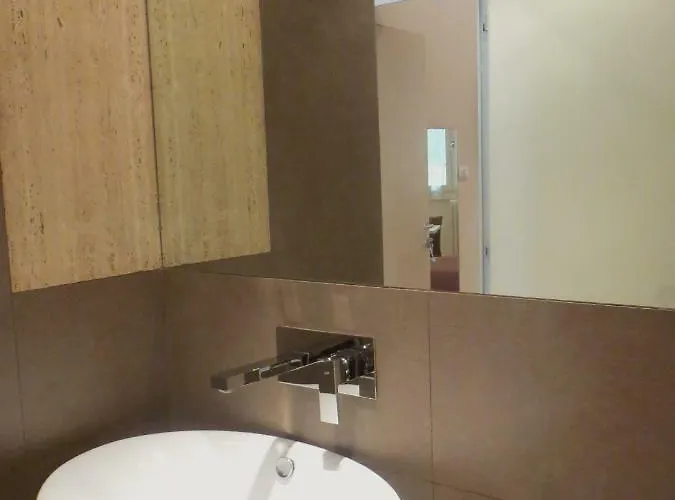 Wellnessinnrome Shortlet Apartment Rom
