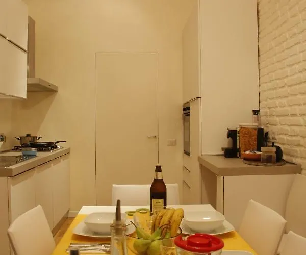 Apartment Wellnessinnrome Shortlet